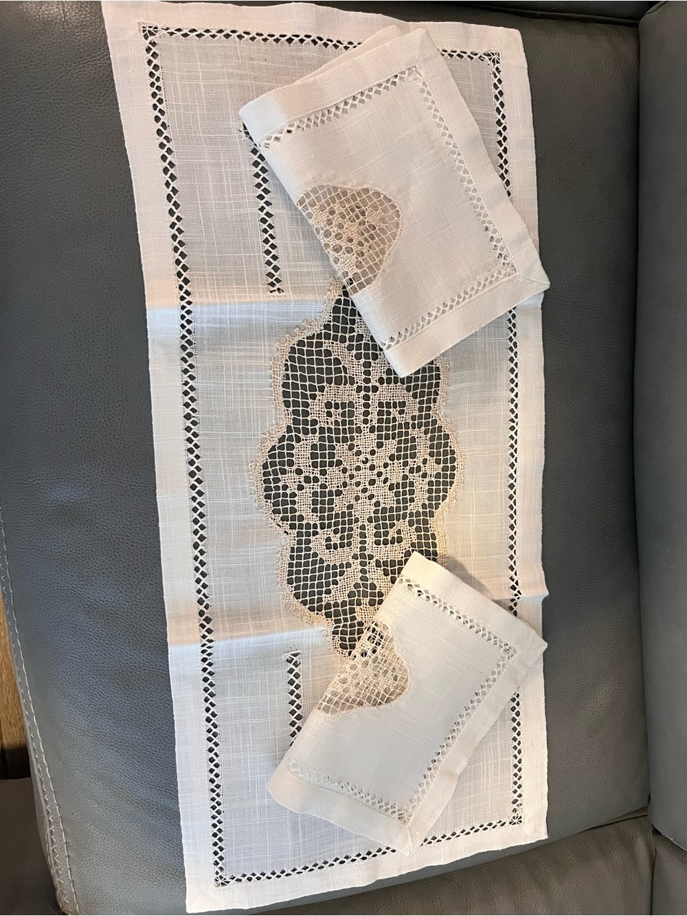 Antique Handmade White Linen Milling Cutwork Table Runner with Napkins Set of 3